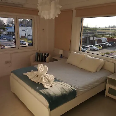 Appartement Bettys 1br Seafront Larnaca