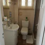 Lägenhet Bettys 1br Seafront