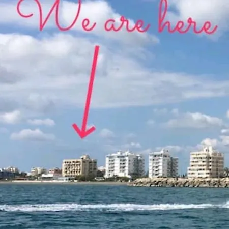 Bettys 1br Seafront Lägenhet Larnaca
